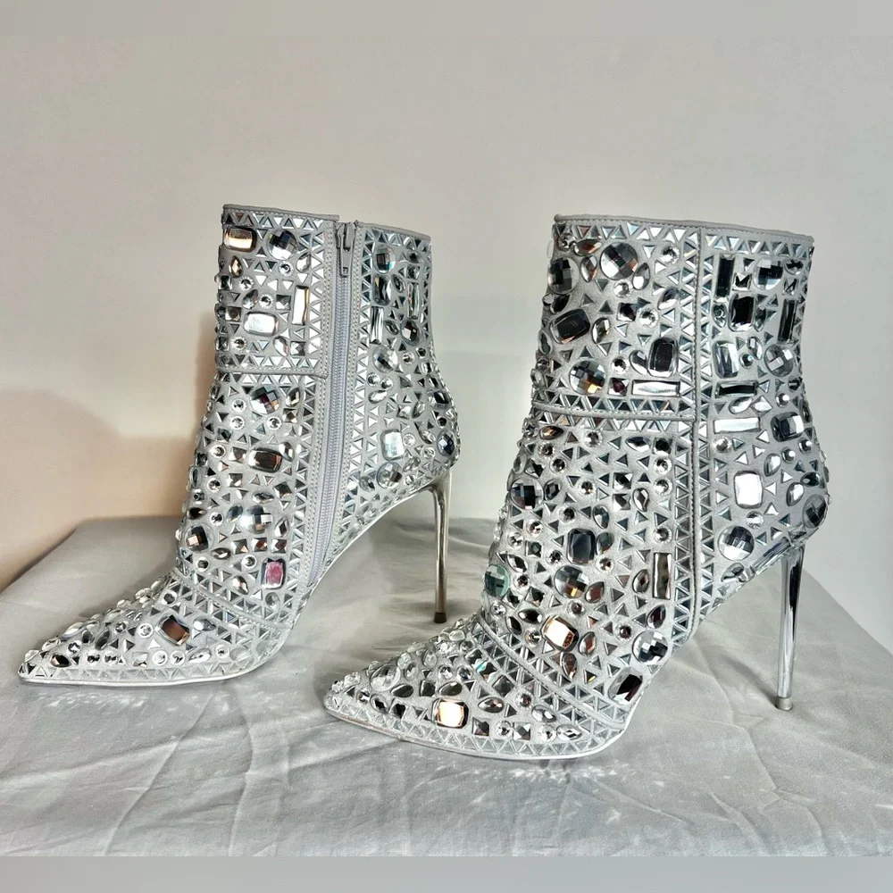 NWOT Steve Madden Crystalle Rhinestones Stilhetto Booties - Picture 3 of 12